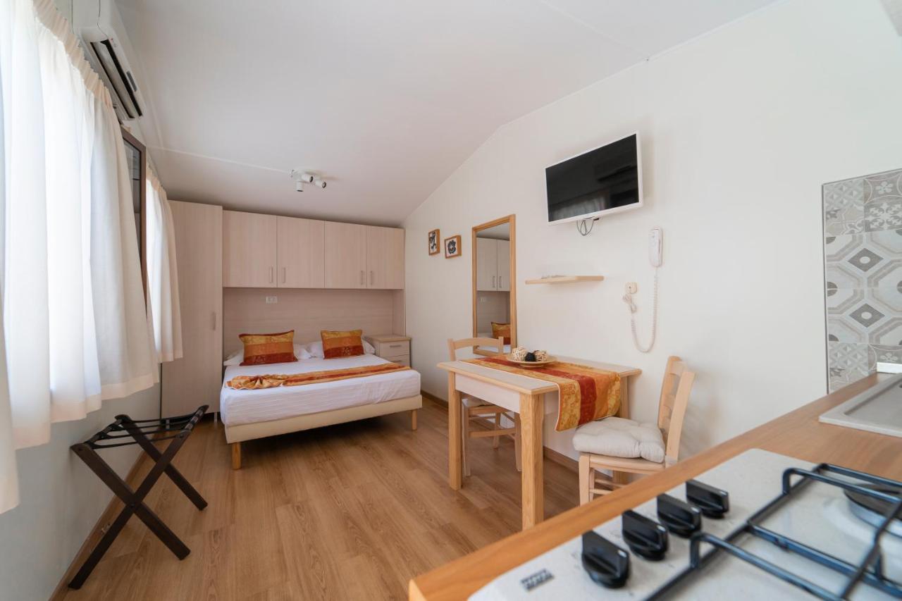 Casa Vacanza San Pietro Maiori Ngoại thất bức ảnh
