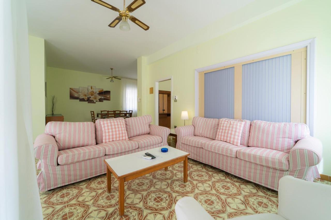 Casa Vacanza San Pietro Maiori Ngoại thất bức ảnh