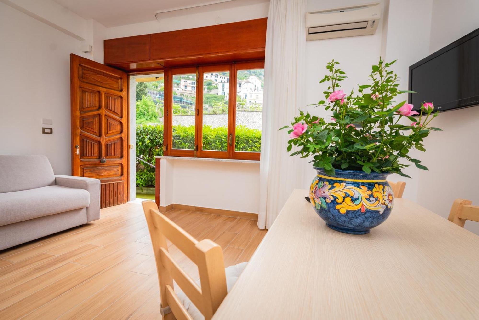 Casa Vacanza San Pietro Maiori Ngoại thất bức ảnh