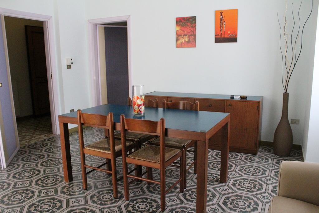 Casa Vacanza San Pietro Maiori Ngoại thất bức ảnh