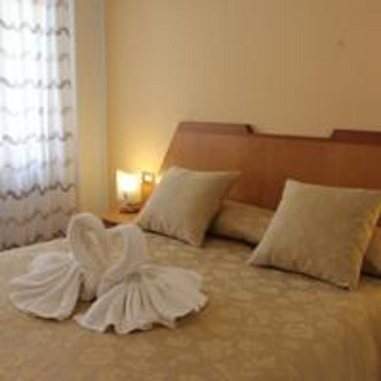 Casa Vacanza San Pietro Maiori Ngoại thất bức ảnh